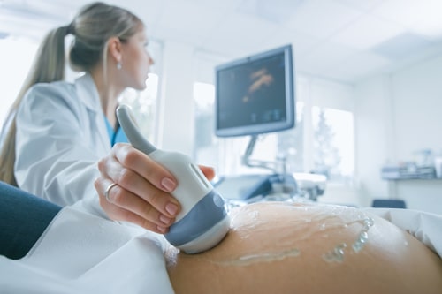 УЗИ скрининг во 2-м триместре беременности в Москве