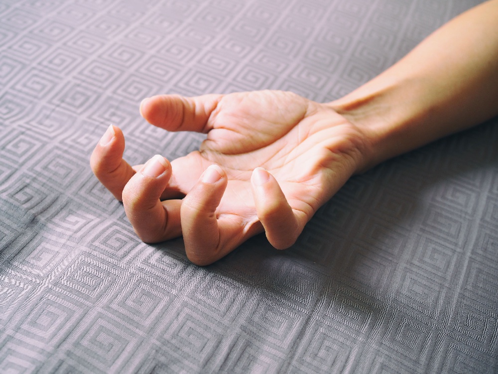 Эпилепсия: причины, симптомы, лечение